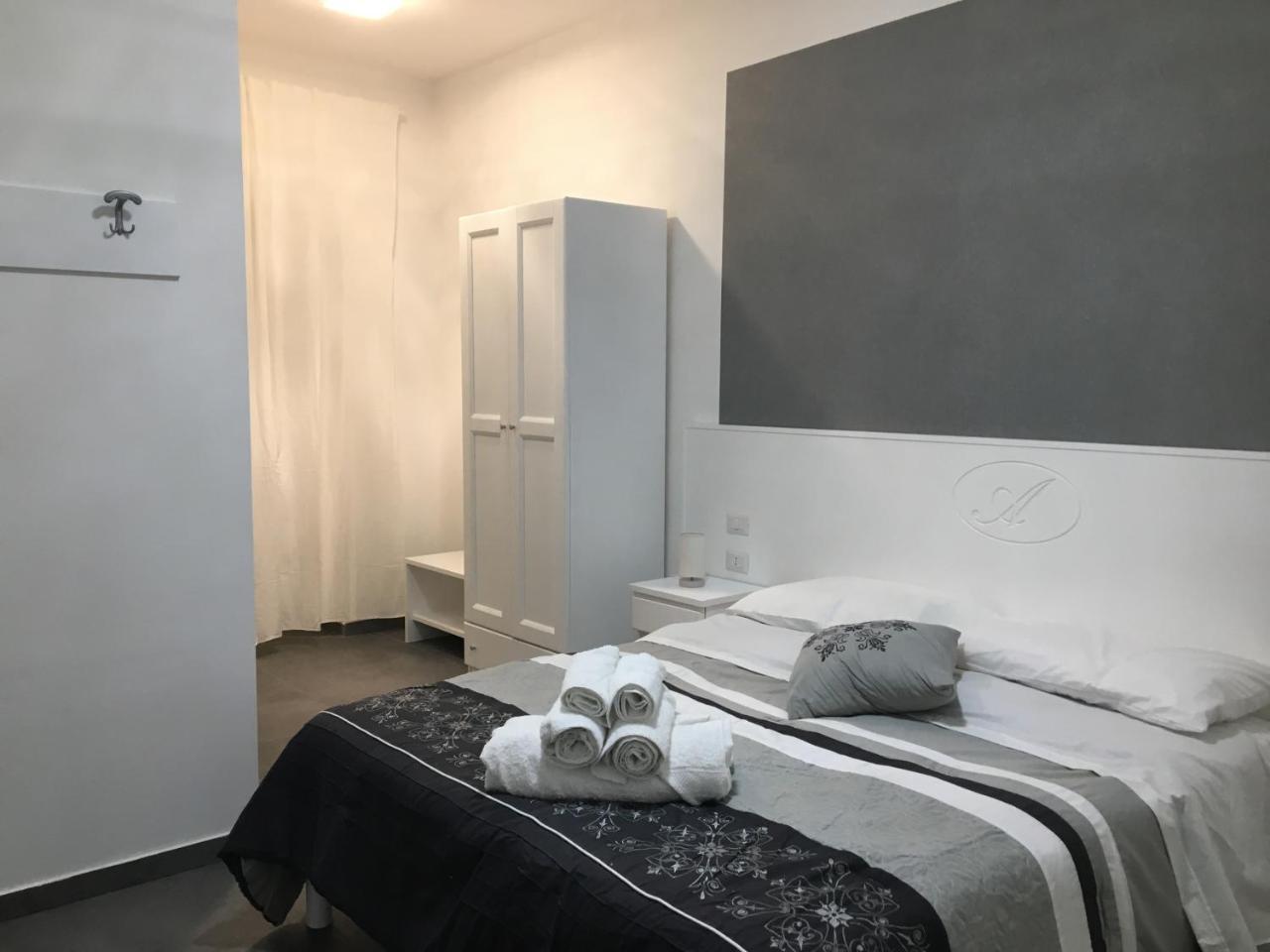 B&B Alambrado Rooms & Suites Napoli Ngoại thất bức ảnh