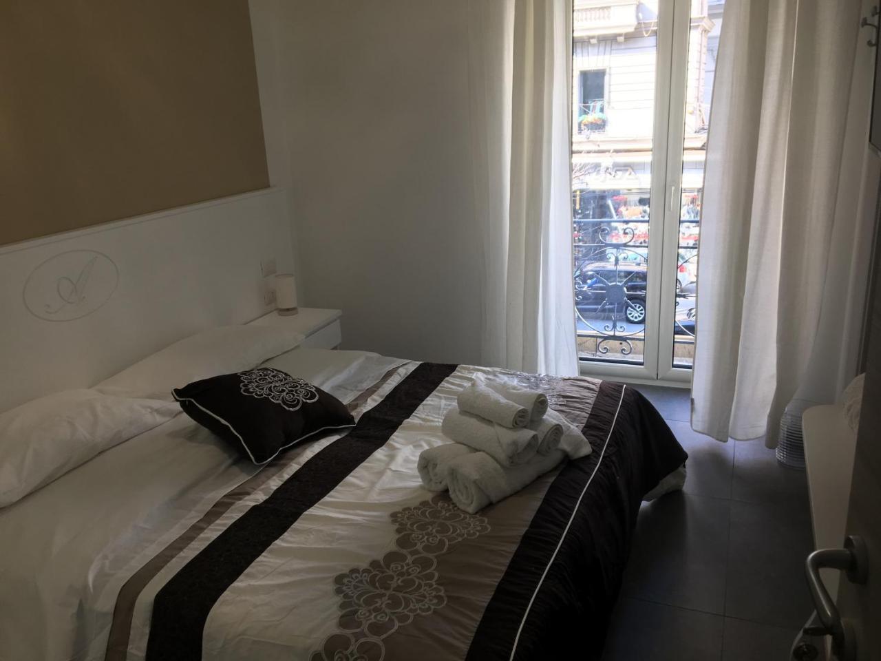 B&B Alambrado Rooms & Suites Napoli Ngoại thất bức ảnh